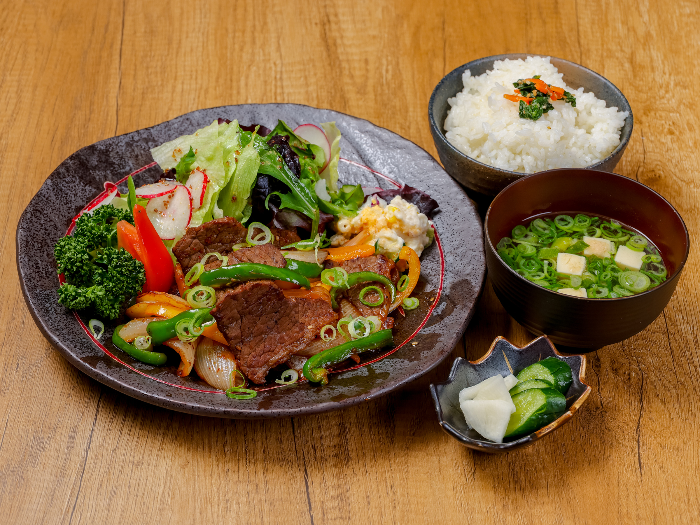 国産黒毛和牛焼肉
